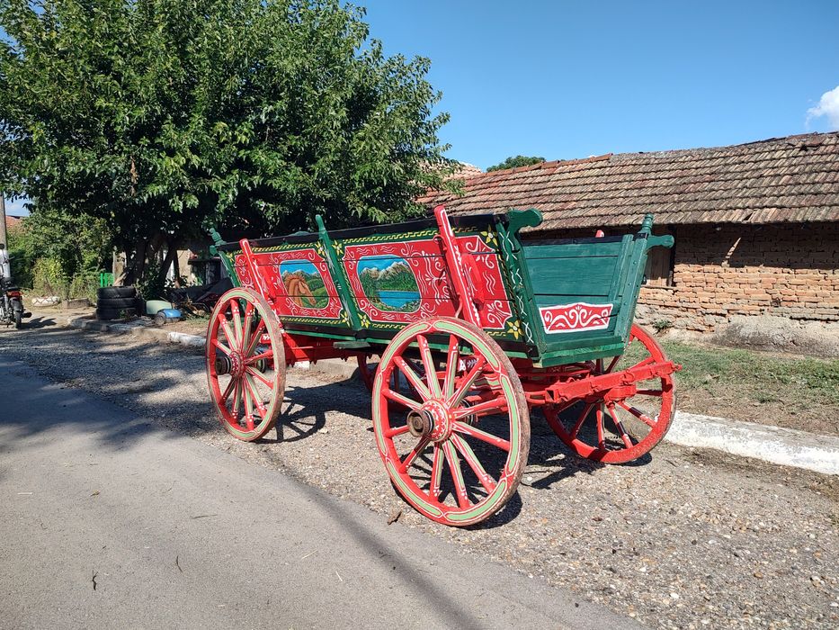 Рисувана конска каручка