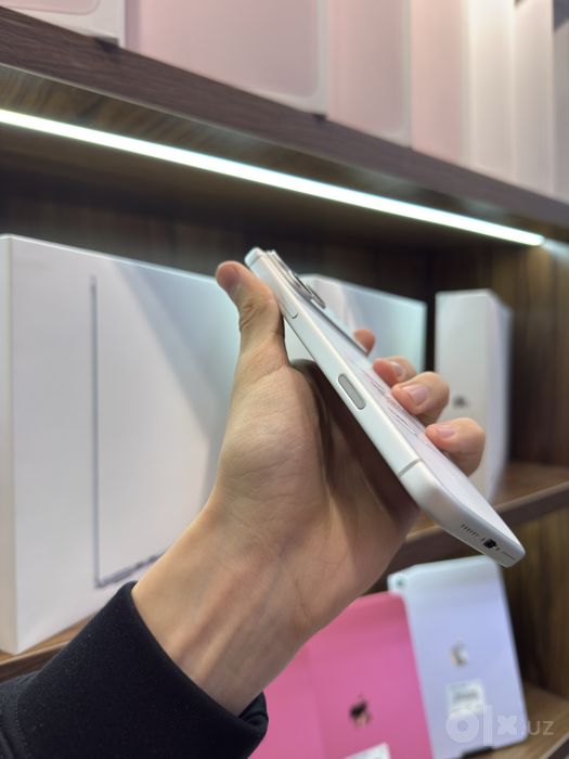iphone 17 pro max naxtka va nasiya savdoga