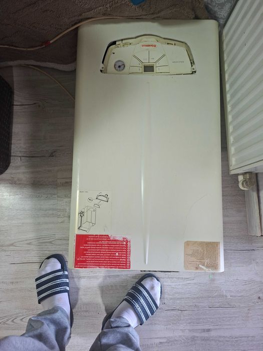 Vand centrale pe gaz