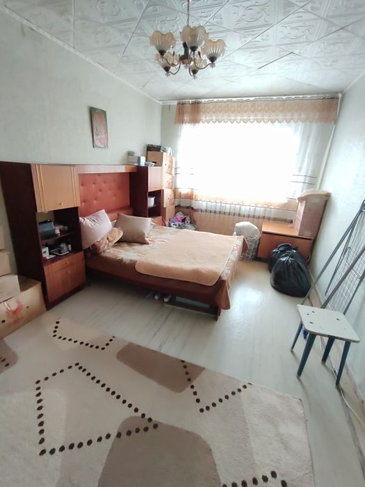 Продается 3-комн (6-15, 4 эт)