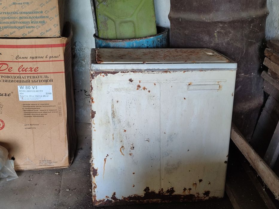 Продам машинку стиральную