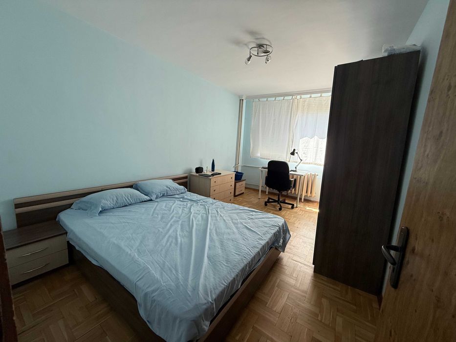 Дава се под наем Тристаен апартамент в София, Медицинска академия - 120 кв.м за 820 € - Снимка #4