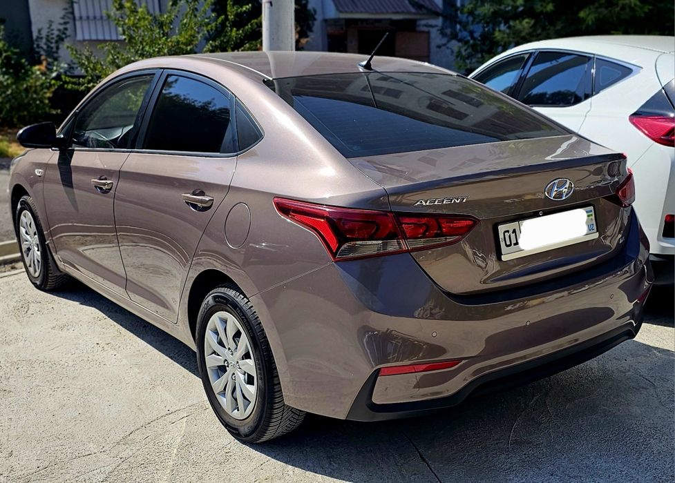 Suv tekin narxga Hyundai accent 2020yil 2-pozitsya Comfort60.000km