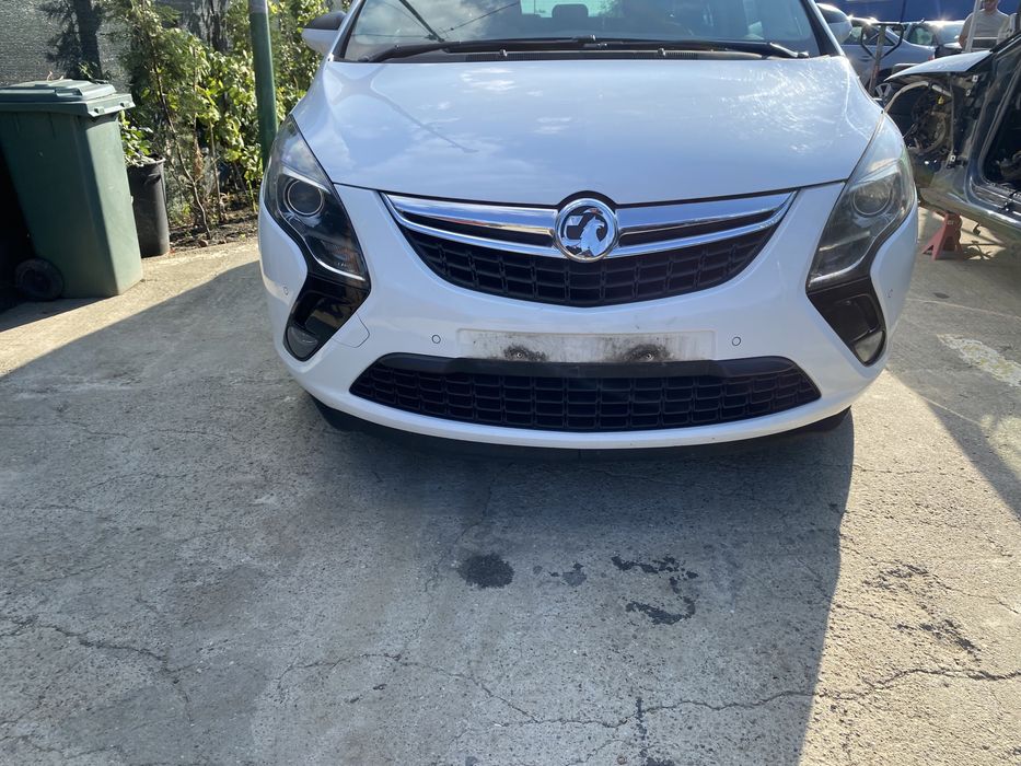 Capotă motor Opel Zafira C 2014