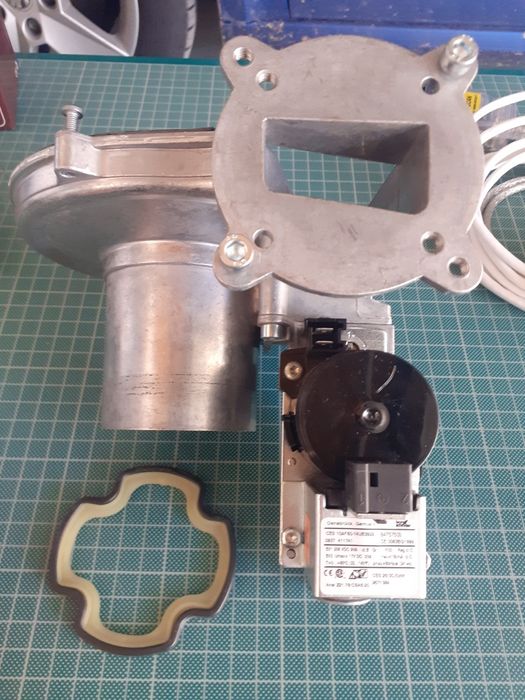 VIESSMANN комби клапан 30kw 84757503