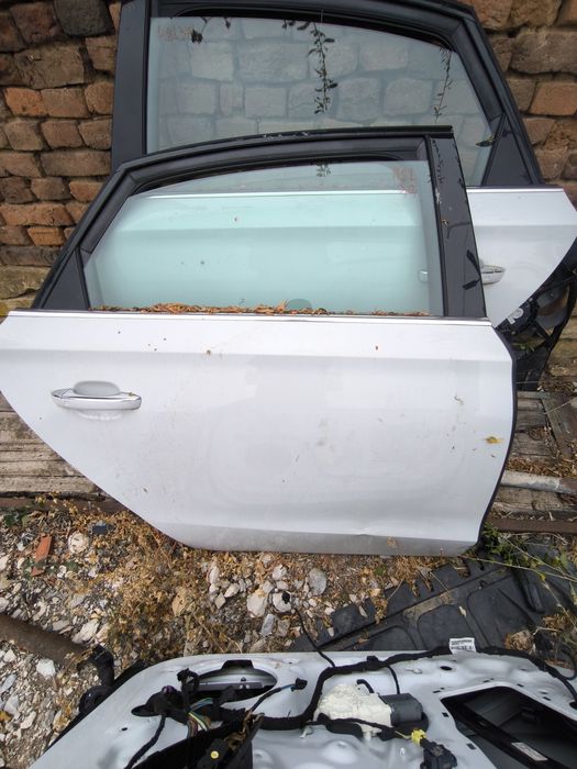 Задна дясна врата Audi A8 D4 Long