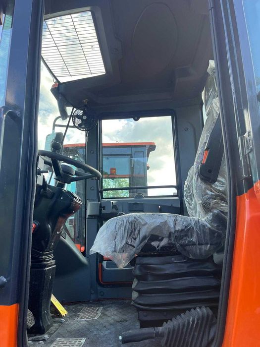 Vola 4x4 încărcător frontal MACAO XK150F