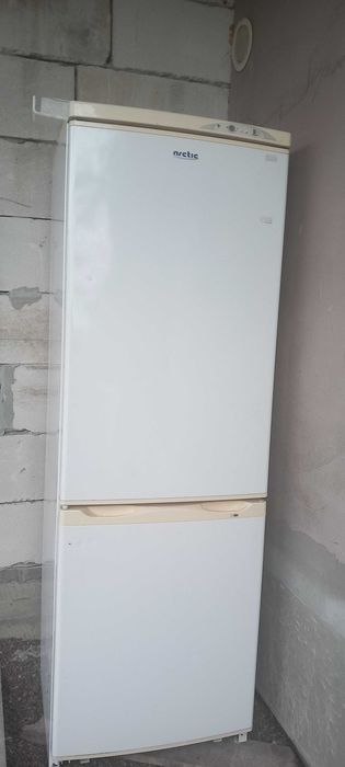 Frigider Arctic