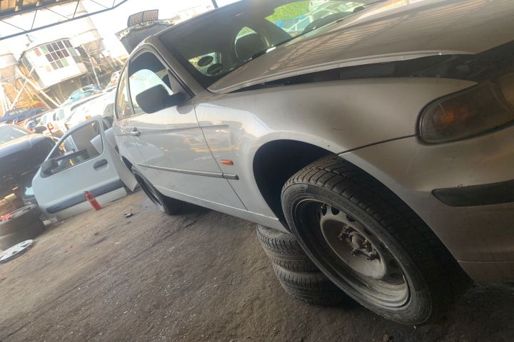 Lampa/tripla stop pe aripa 29270102 BMW Seria 3 E46