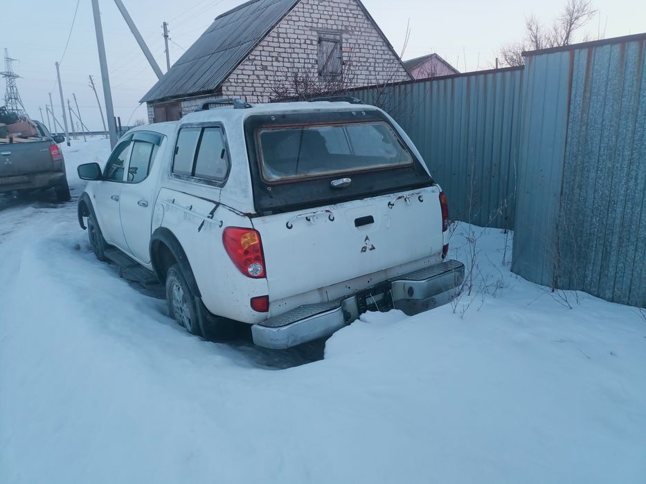 Продам mitsubishi l200