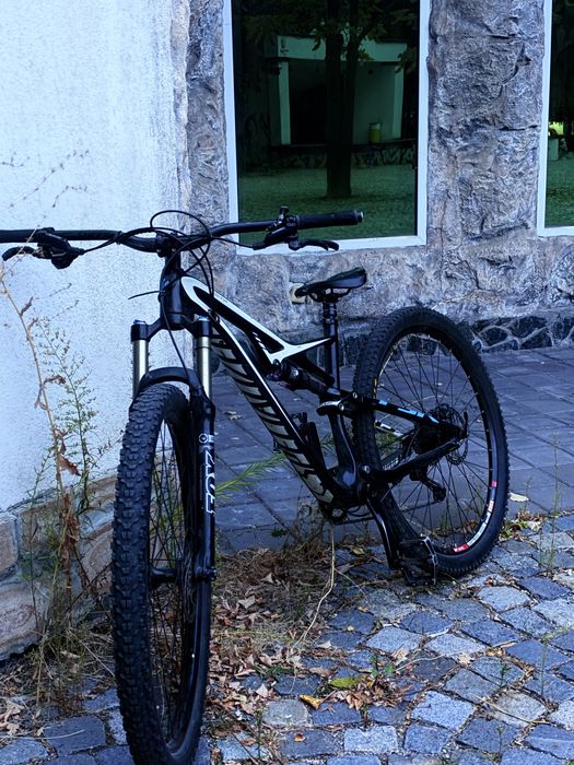 Продавам  карбонов велосипед Specialized RST Blaze. Топ състояние, готов за сезона!