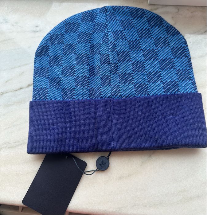 Caciula Louis Vuitton
