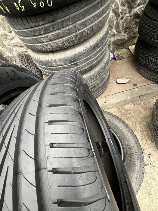 235/55/18 Uniroyal nerulate