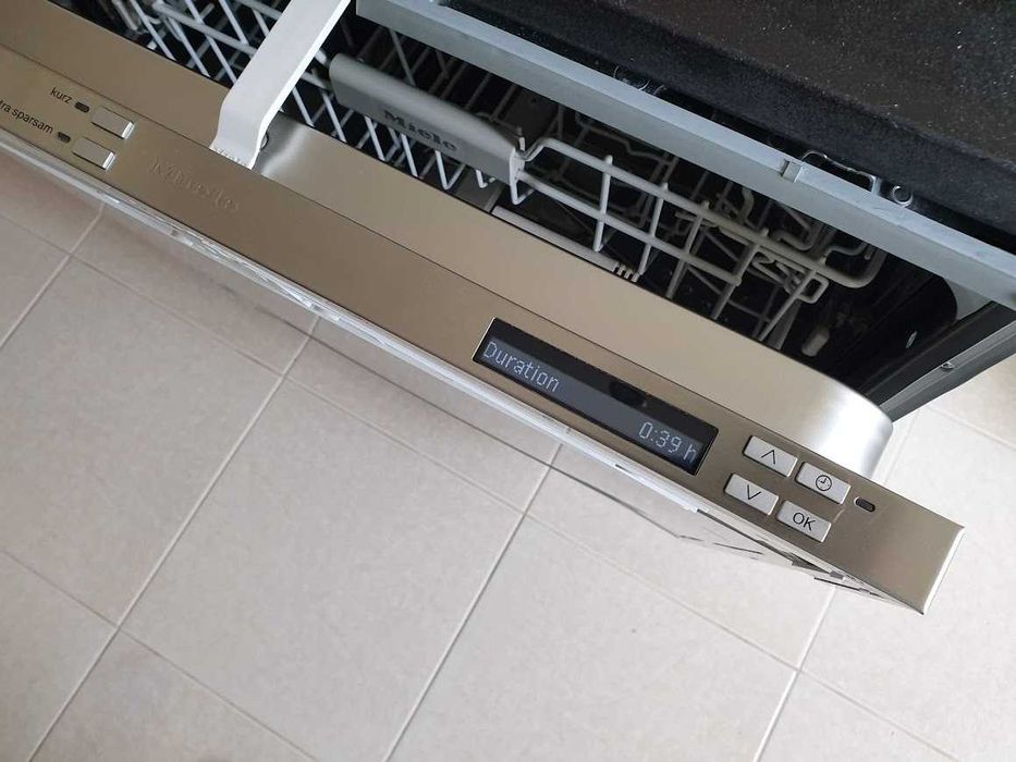 Miele - Auto Open - QuickPowerWash - Съдомиялна - Пълно Вграждане 60см