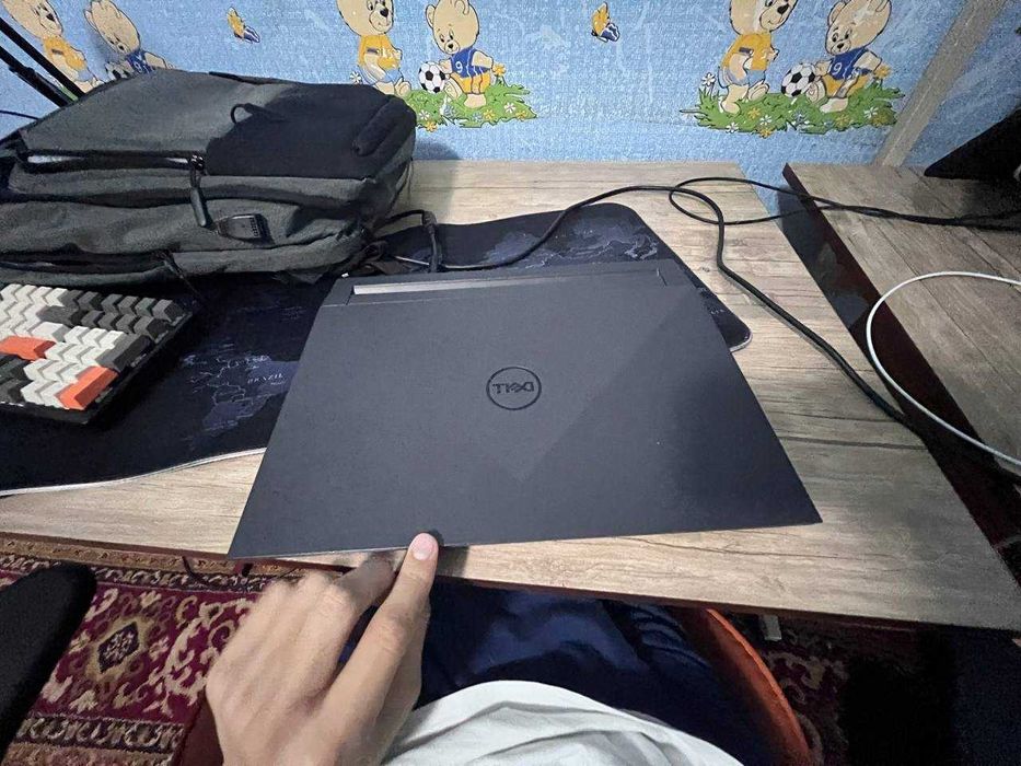 Dell g15 5511 Ноутбук