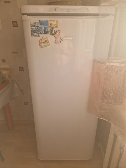 Продам морозильную камеру