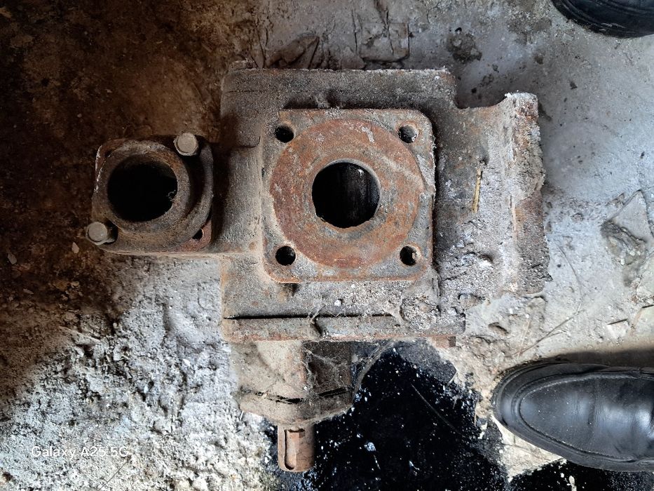 Nasoslar nerjaviyka zatvor zadvishkalar