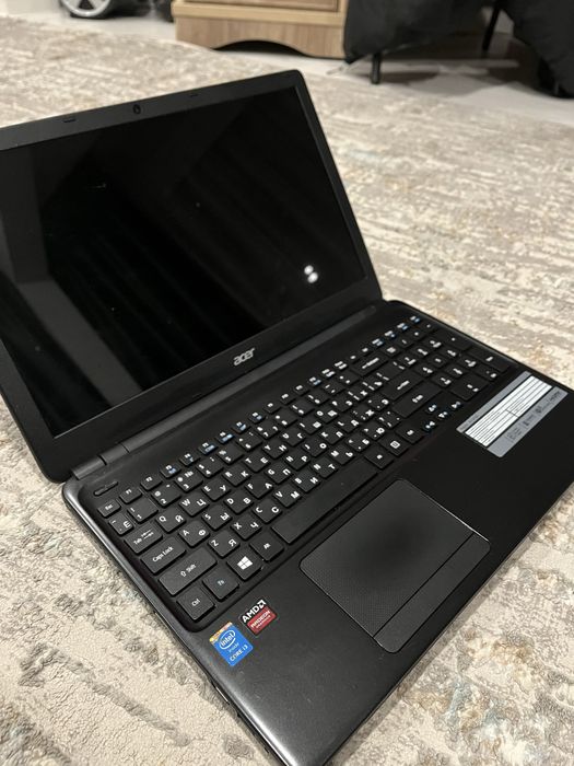 Acer Aspire E1-572G