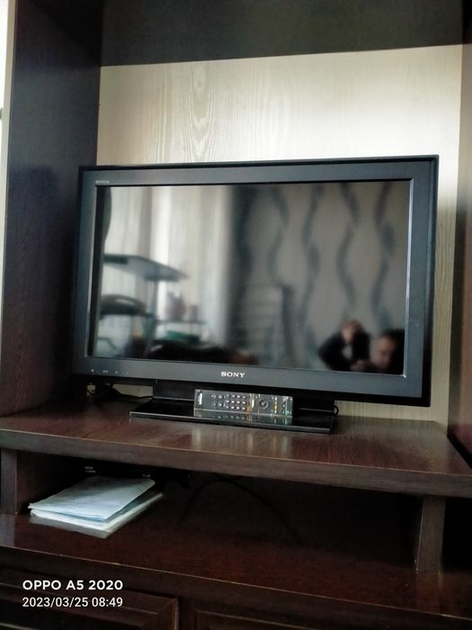 Televizor sotiladi SONY Yaponiya