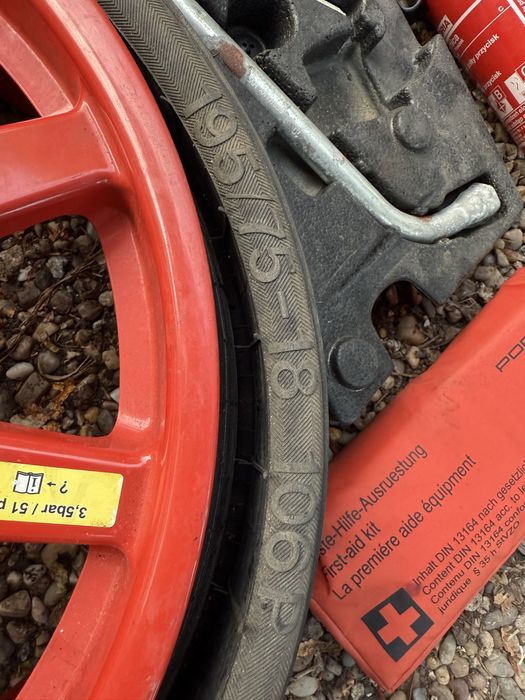 Резервен Комплект Патерица + Щора + Аптечка