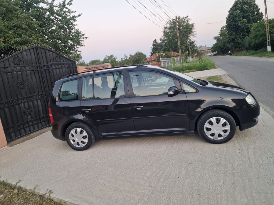 VOLKSWAGEN Touran 2004 — imagine 2
