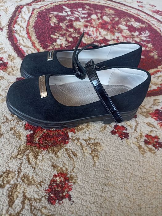 Детский обувь  б/у