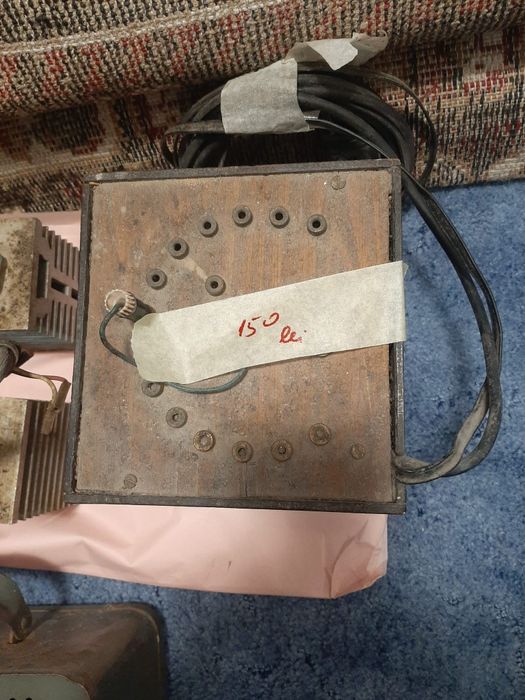 Vând aparate pentru colecție