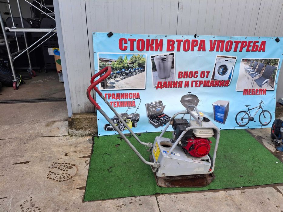 Трамбовка вибро плоча с двигател  - Honda