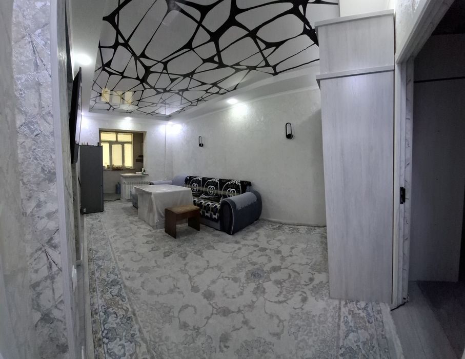 2в3/1/4. Продаётся квартира в Мирзо-Улугбекском районе. Северо-Восток.