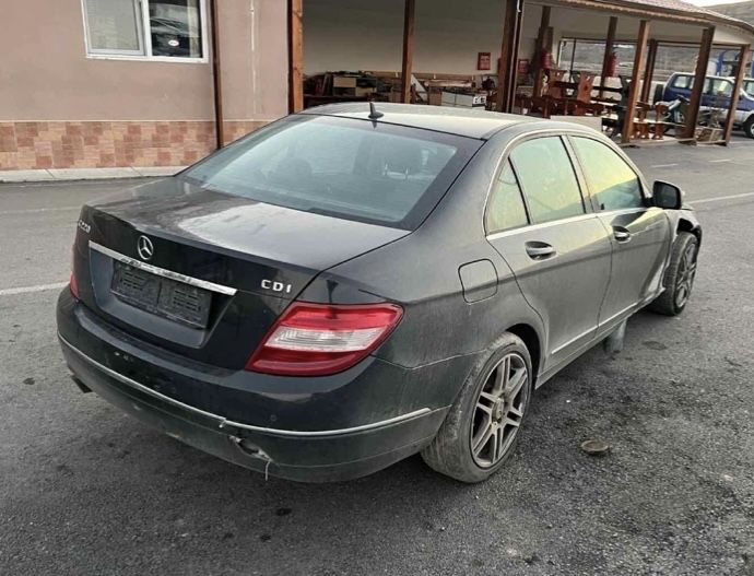 Mercedes C220 W204 Дюзи Турбо Мотор Рейка ABS Радиатор Мост Компресор