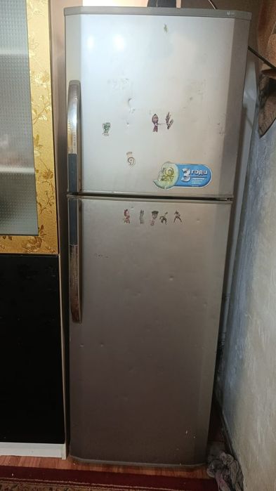 Холодильник за 35 000 тг
