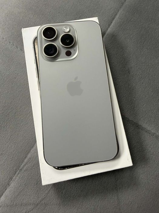 Vand Sau Schimb IPhone 15 PRO Natural Titanium 128Gb Neverlocked
