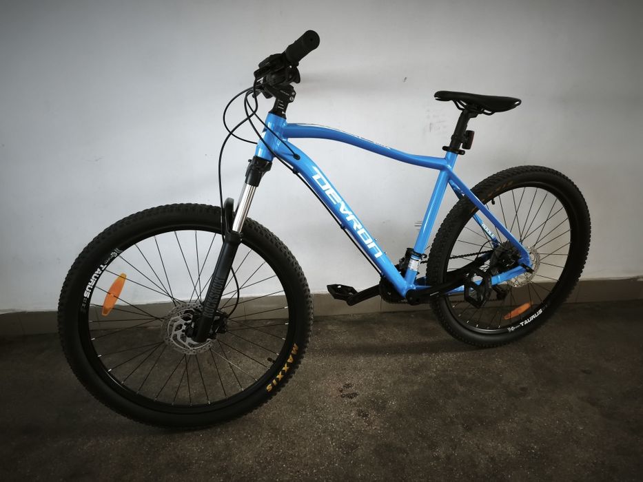 Bicicleta devron rockshox