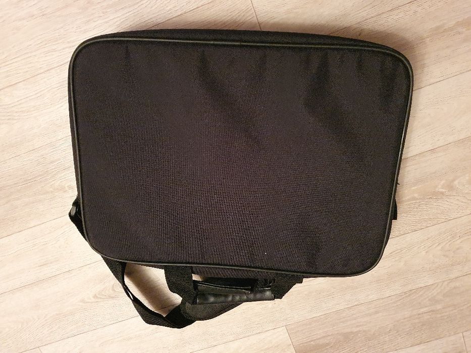Портфель сумка для ноутбука