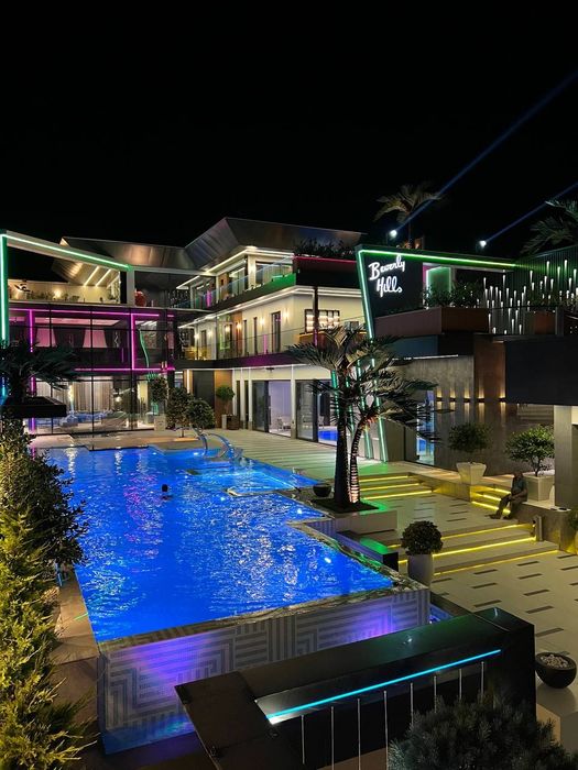 Успейте забронировать Беверли Хилс 30