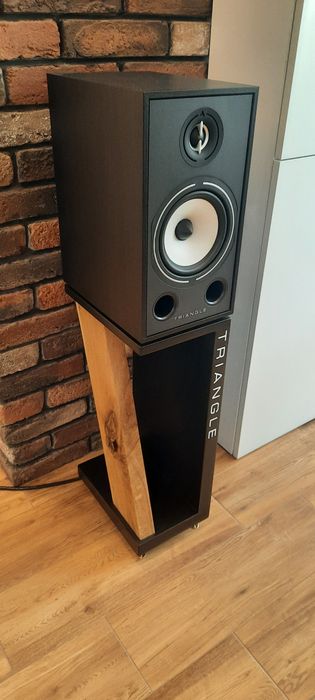 Тонколони Trangangle Borea BR03 със стойки