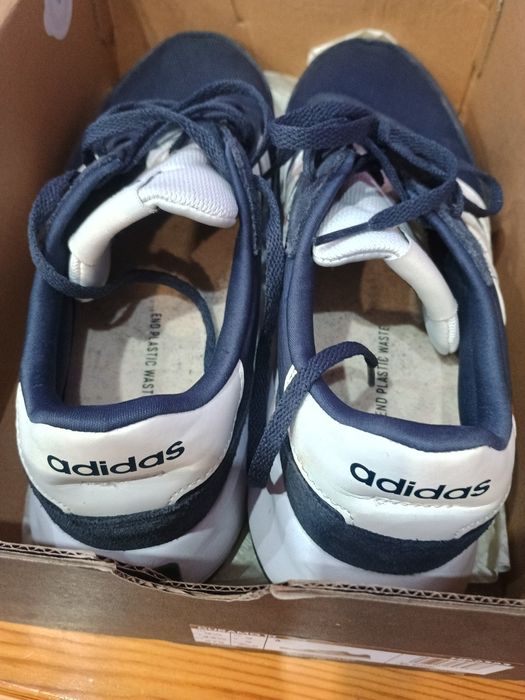 Маратонки  Adidas