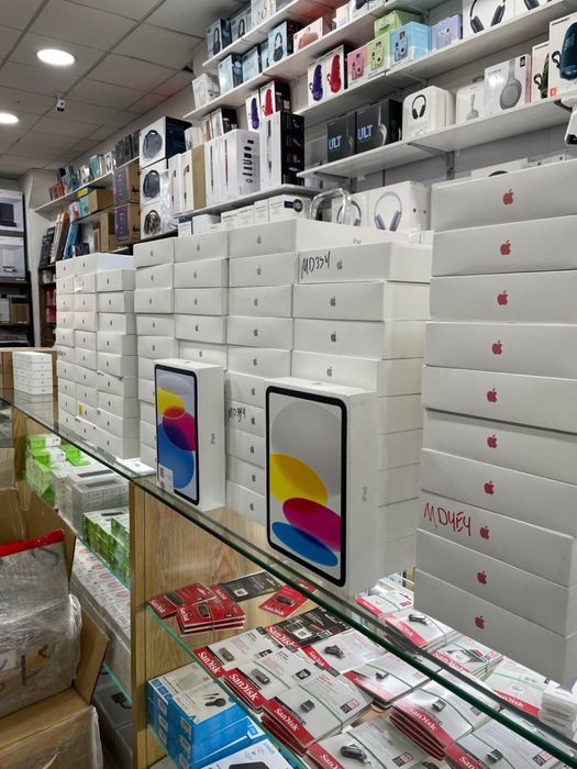 Планшет Apple iPad 2025 A16 , Wi-Fi, IPS, 11", 6GB/128GB