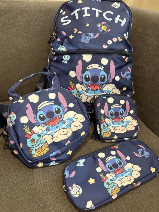 Раници с аксесоари Стич