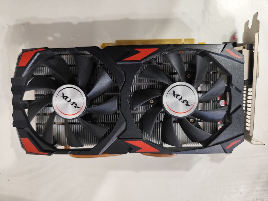 Продаю видеокарту не рабочую rx 580 8 gb