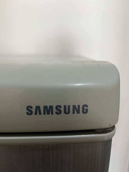 Samsung ishlab turibdi holadilnik