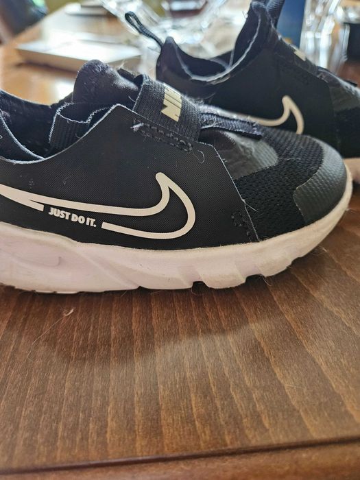 Продам детски обувки