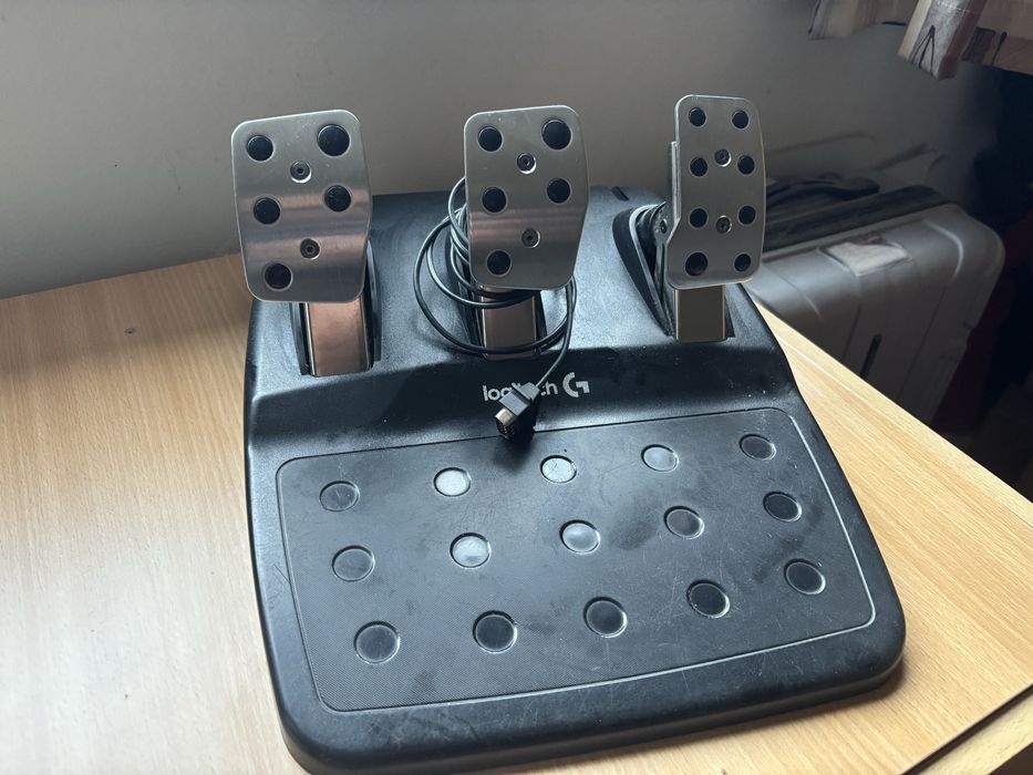 Logitech G29 Racing Wheel