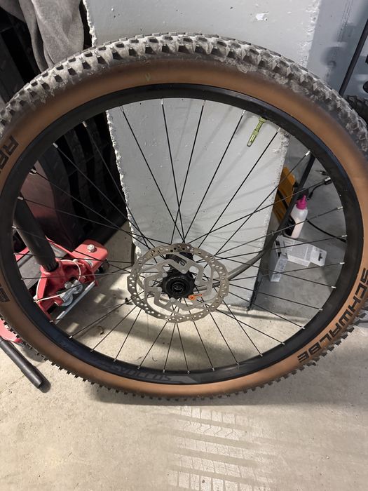 Roti syncris x-30SE 30mm tubeless ready
