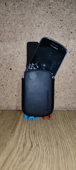 Премиум телефон BlackBerry Bold 9930