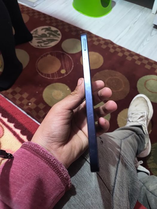 Vând telefon samsung