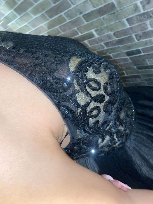 Продава се  бална рокля