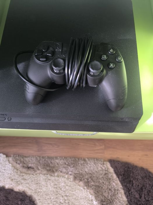 PS4 конзола+игри