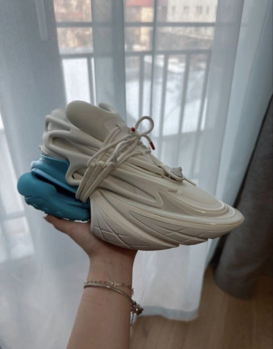 adidasi Balmain Unicorn full box