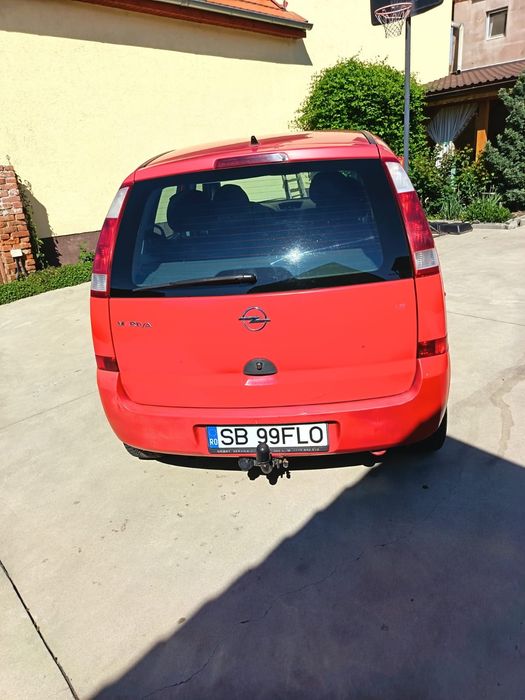 Vând Opel Meriva